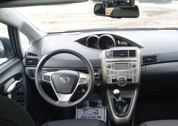 Toyota Verso cena 26950 przebieg: 161671, rok produkcji 2009 z Białystok małe 379